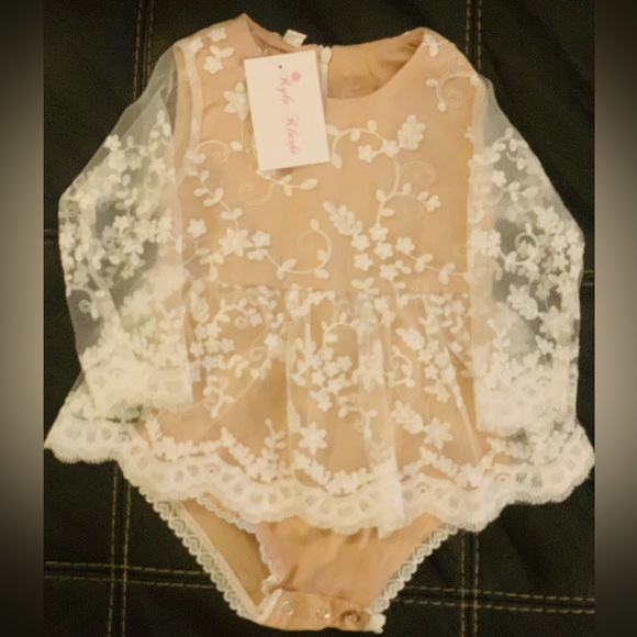 Bailey Lace Romper Dress NWT - Picture 11 of 11